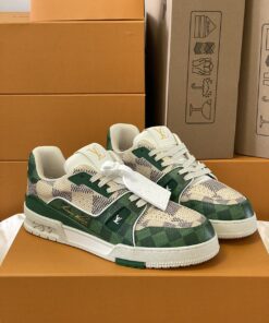 LV 原單綠色棋盤格運動鞋 低筒男款撞色設計潮流新品