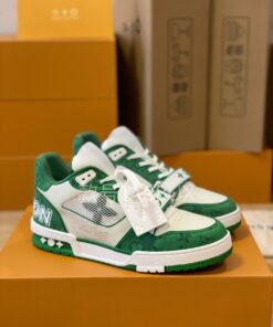 LV 一比一綠白籃球鞋 Louis標誌拼字潮款 網布異材質設計鞋款