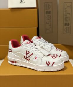LV 一比一白紅配色運動鞋 經典圖騰時尚街頭風格