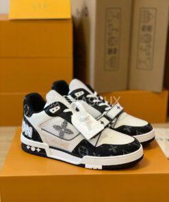 LV 精品仿製黑白運動鞋 經典花紋拼接網布街頭風設計