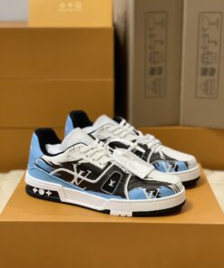 LV 原單撞色運動鞋 黑藍配色高辨識度設計 潮流人氣厚底鞋款