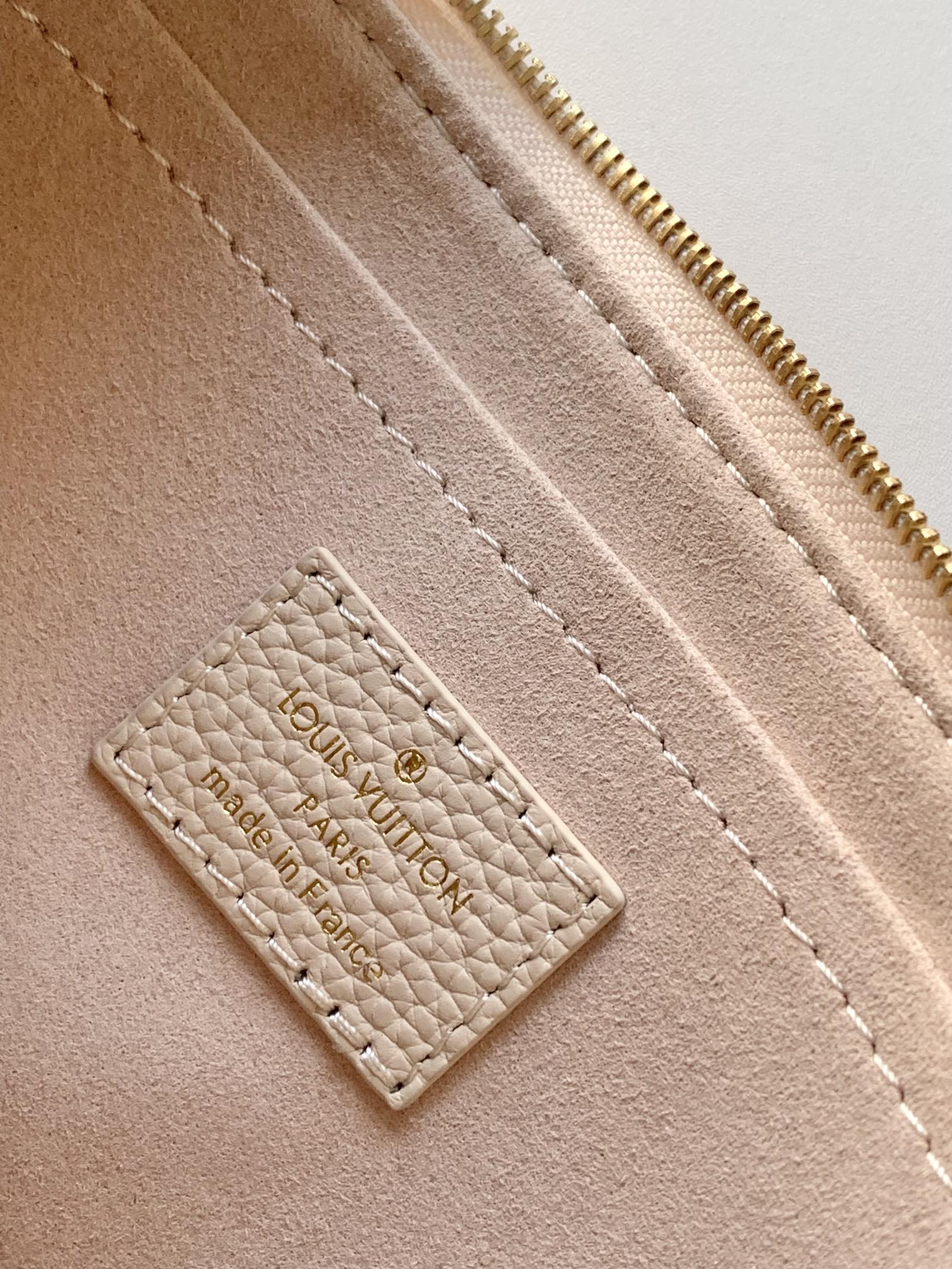 LV 精品仿製 Alma BB 經典 Monogram 圓弧手袋 小巧優雅｜歐美奢侈品精品推薦