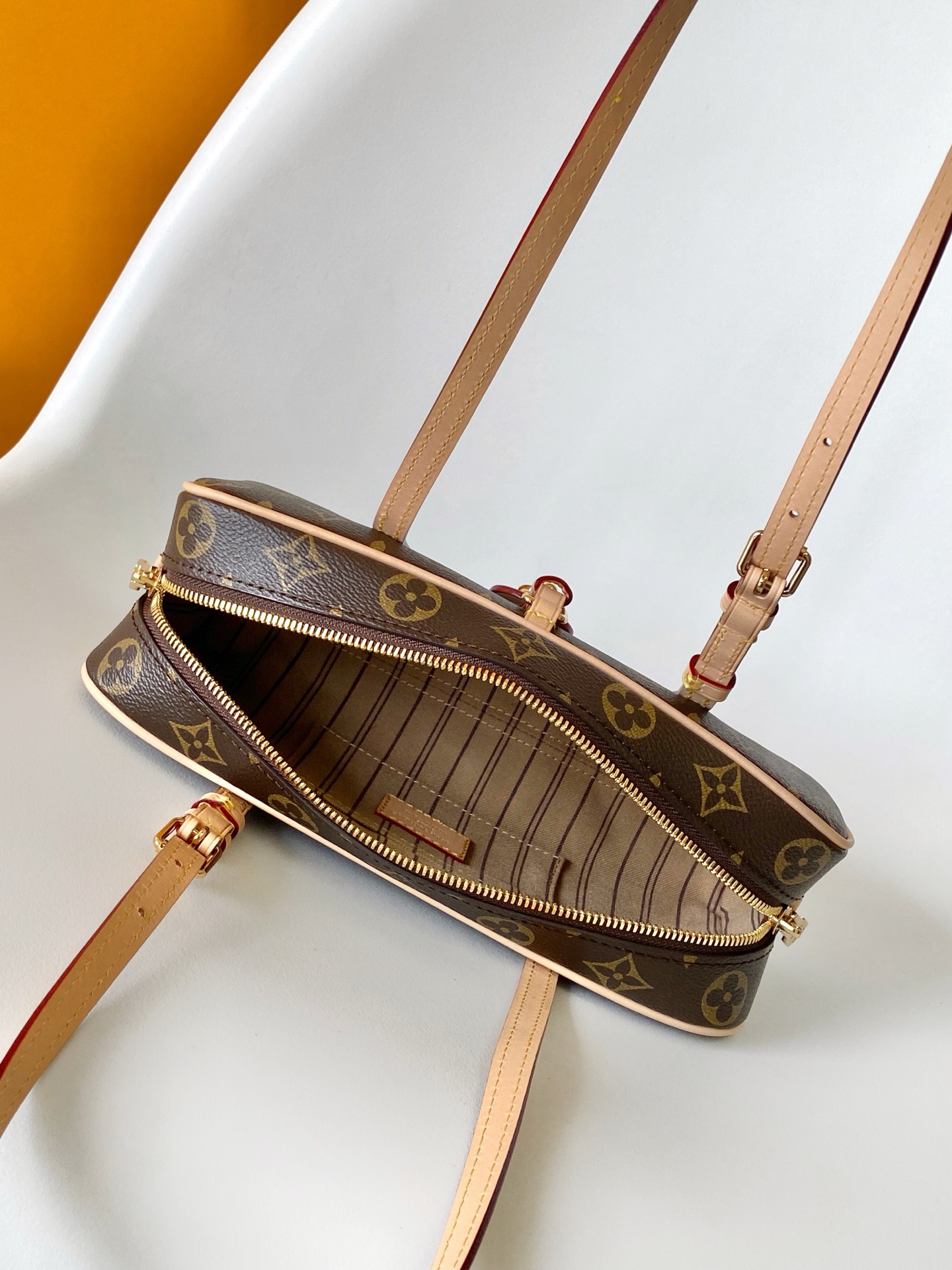 LV 高仿 Monogram 長方手提包 經典優雅設計｜歐美奢侈品精品推薦