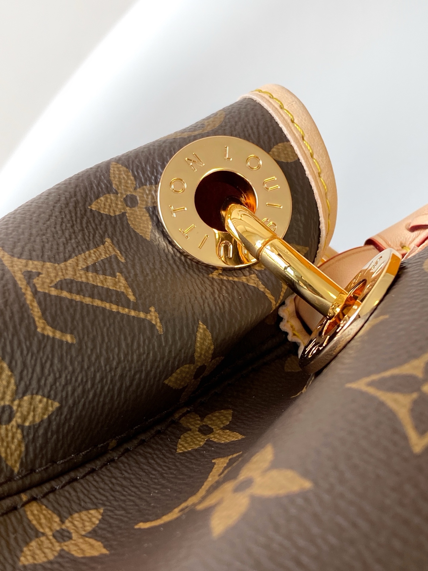 LV 高仿Monogram Hobo大容量單肩包 經典手提袋｜歐美奢侈品精品推薦