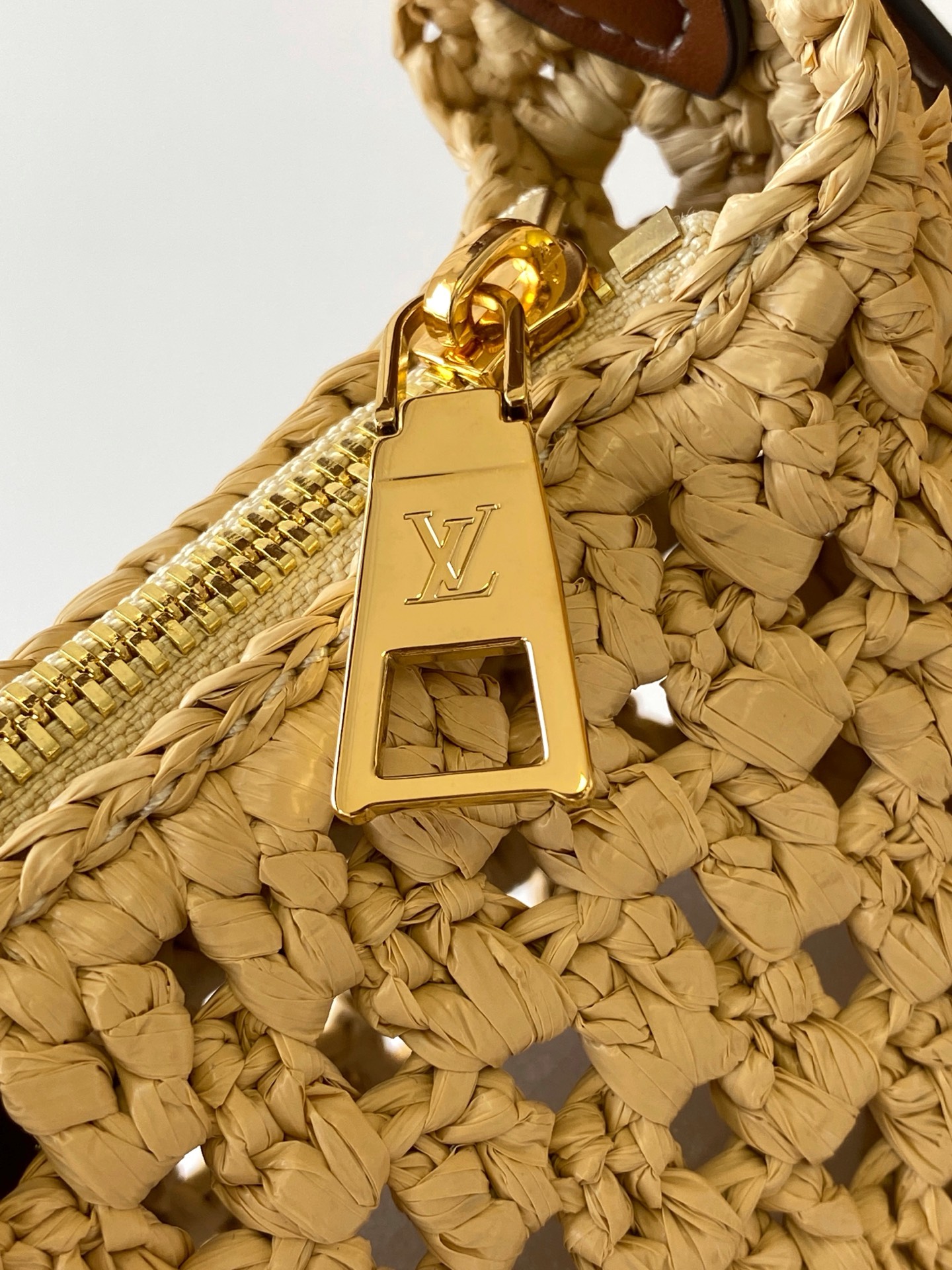 LV 精品仿製草編腋下包 夏日編織單肩手袋｜歐美奢侈品精品推薦