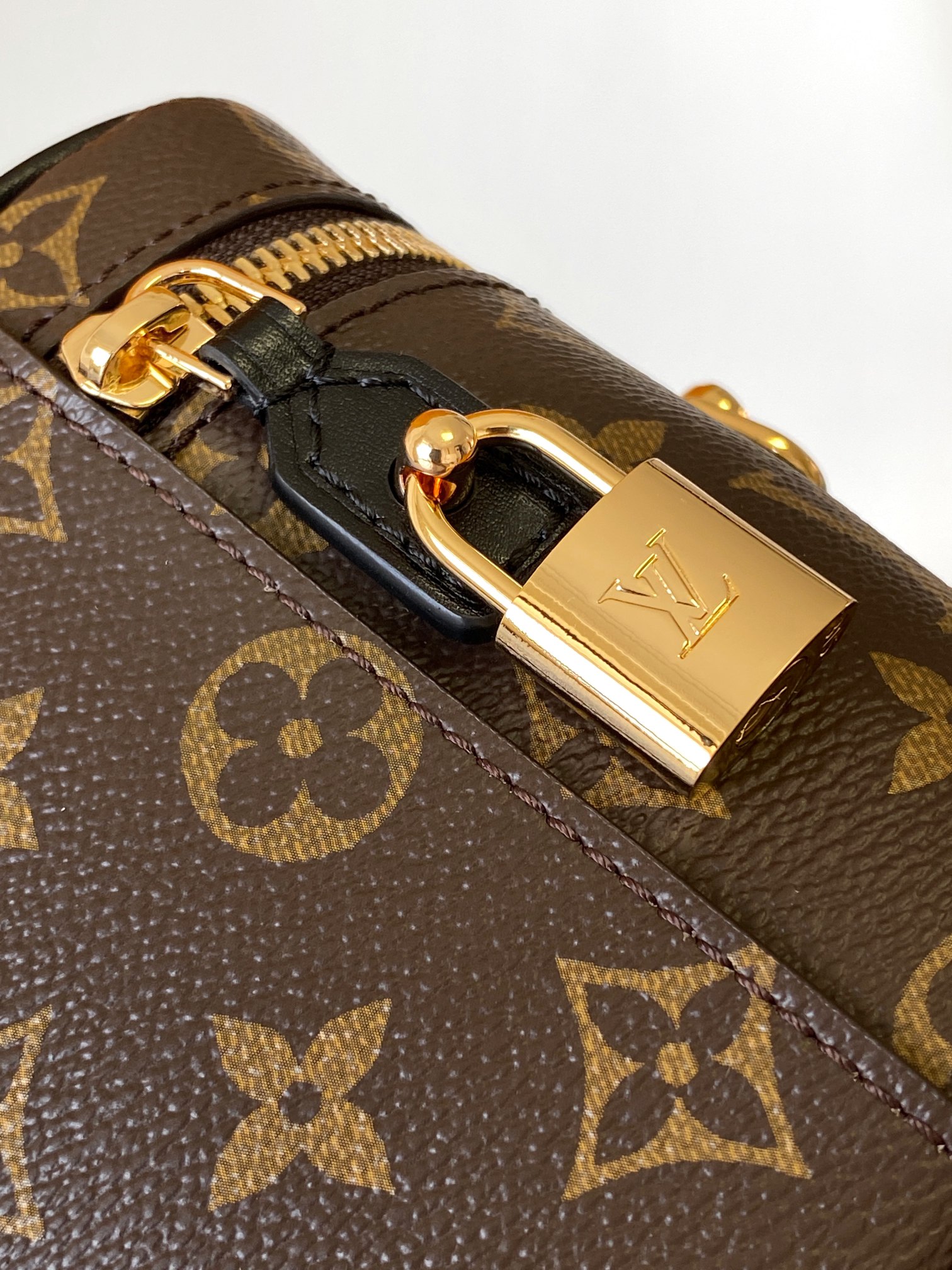 LV 高仿Vanity小箱型鏈條包 單肩斜挎手提兩用｜歐美奢侈品精品推薦