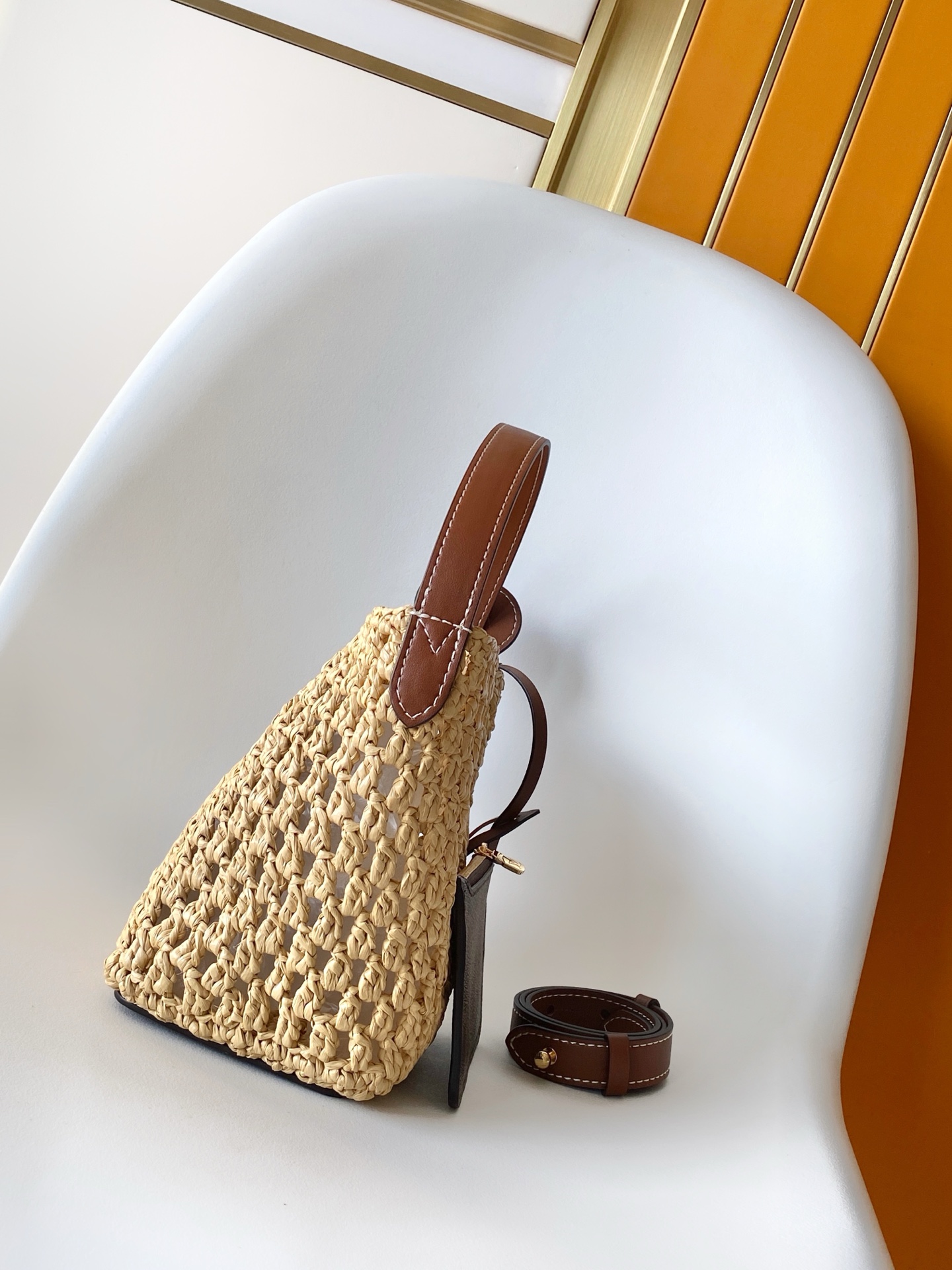 LV 高仿編織水桶包 棕色肩帶休閒百搭款｜歐美奢侈品精品推薦