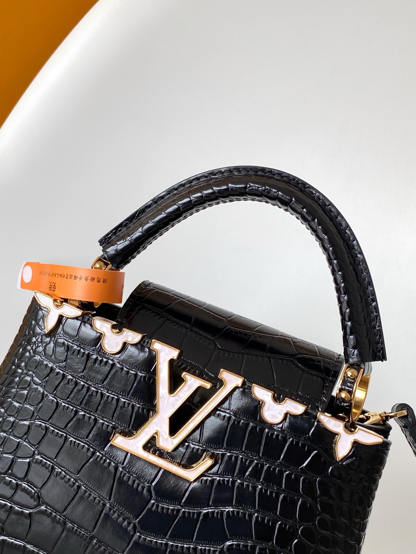 LV 一比一 Capucines BB 黑色鱷魚紋質感手提包｜歐美奢侈品精品推薦