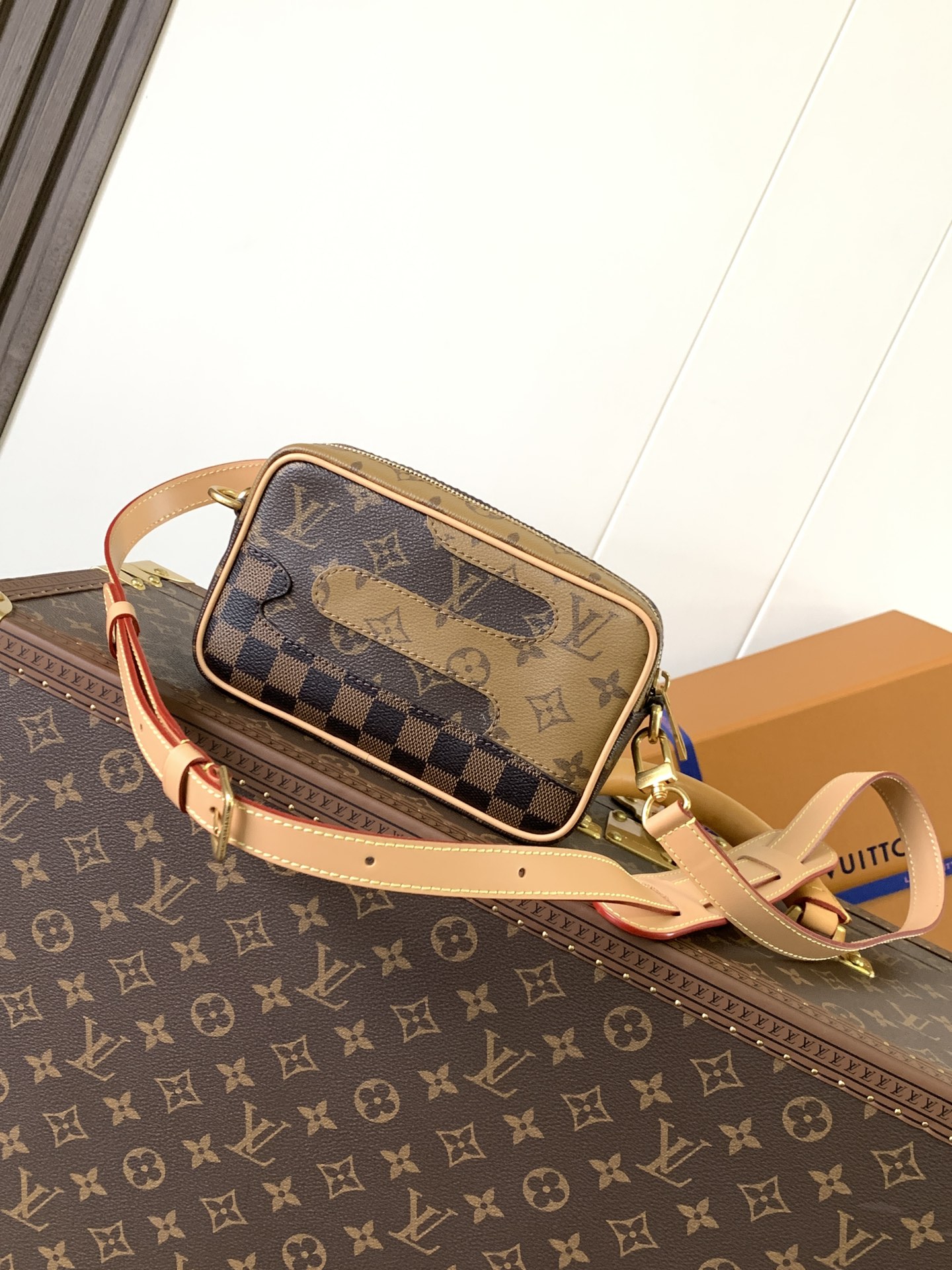LV 高仿 Dauphine 相機包 Patchwork 拼接款|超A仿原單精品圖片 13 LV 高仿 Dauphine 相機包 Patchwork 拼接款|歐美奢侈品精品推薦