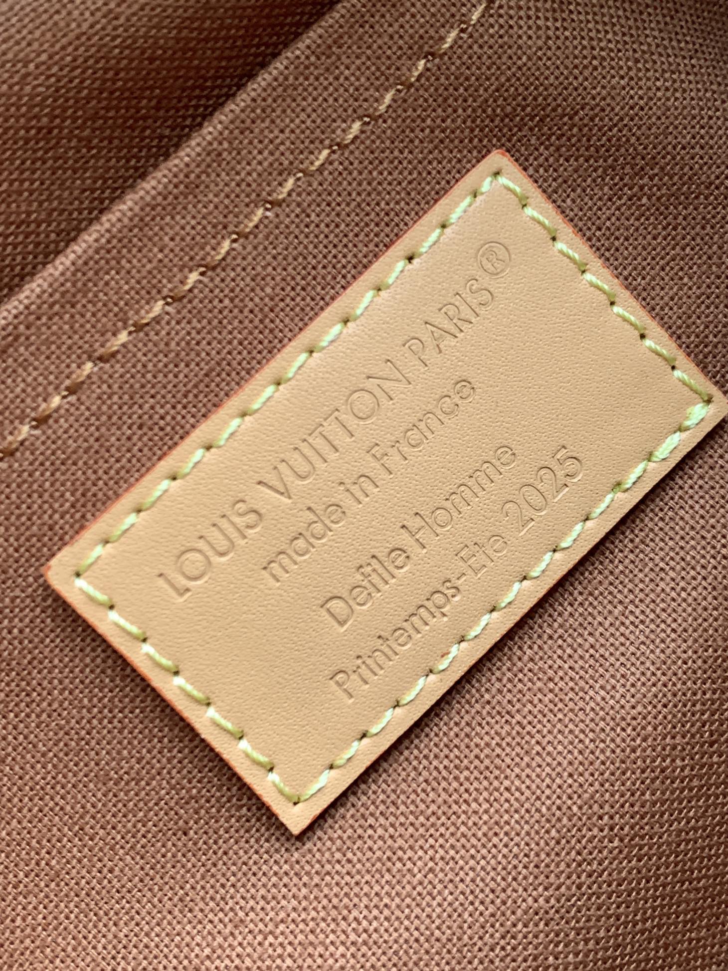 LV 高仿 Dauphine 相機包 Patchwork 拼接款|超A仿原單精品圖片 7 LV 高仿 Dauphine 相機包 Patchwork 拼接款|歐美奢侈品精品推薦