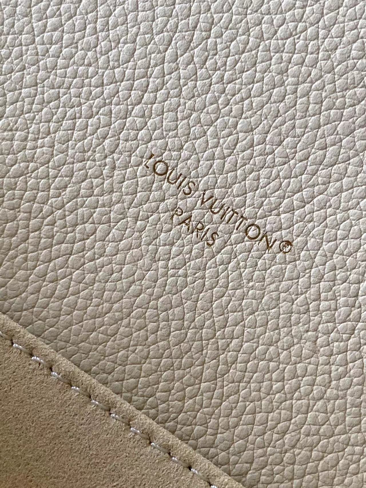 LV高仿柔粉鎖頭鏈條包 Pastel Monogram 甜美氣質設計款｜歐美奢侈品精品推薦