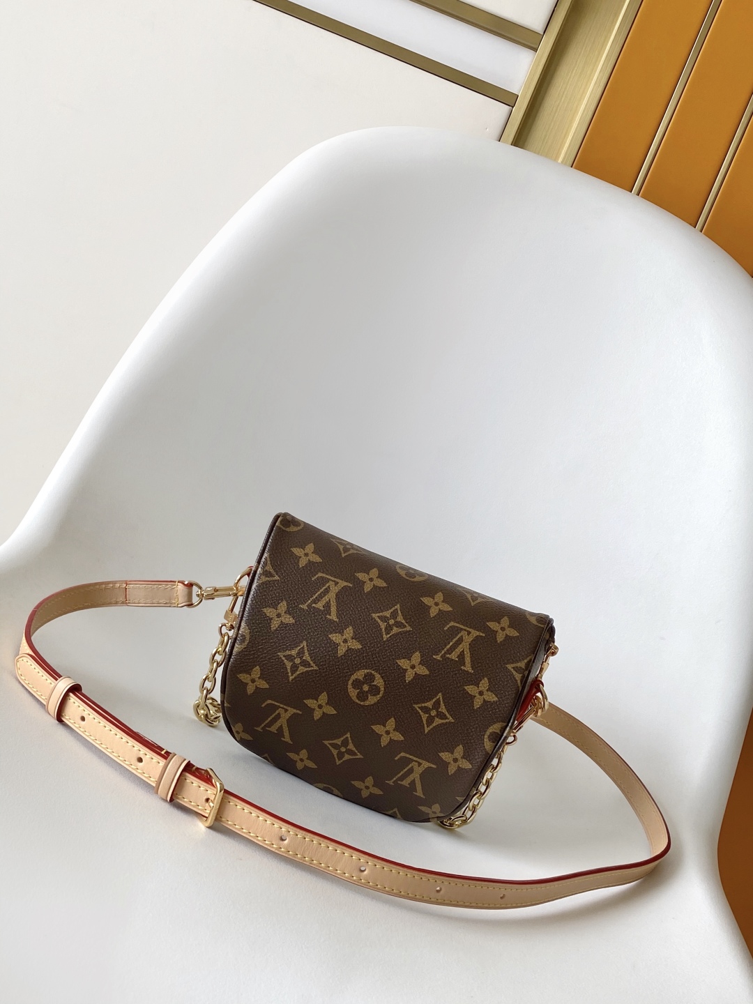 LV A貨女士相機包Monogram金鏈百搭小巧款｜歐美奢侈品精品推薦