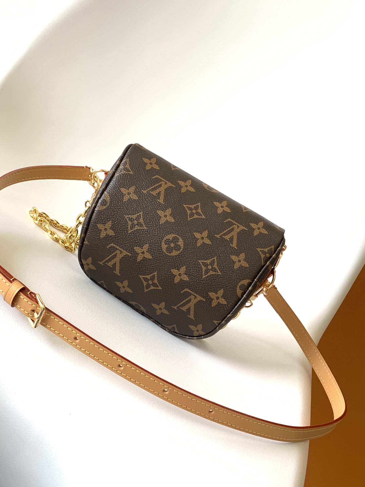 LV A貨女士相機包Monogram金鏈百搭小巧款｜歐美奢侈品精品推薦