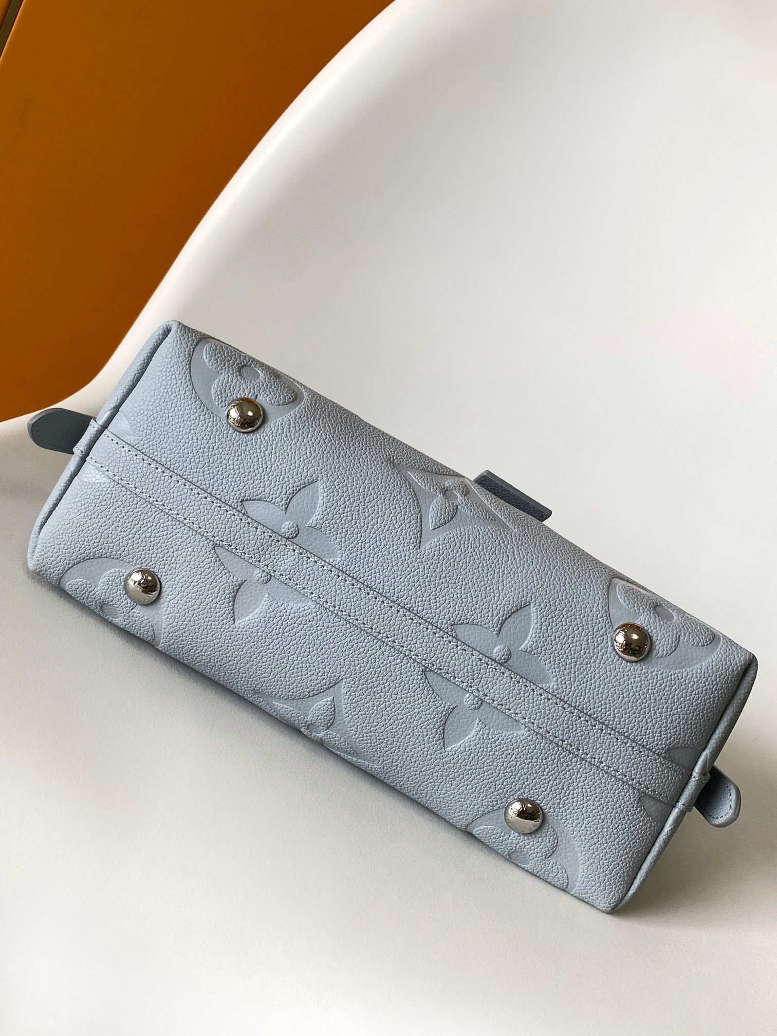 LV高仿女士單肩包米白花紋焦糖色Monogram款｜歐美奢侈品精品推薦