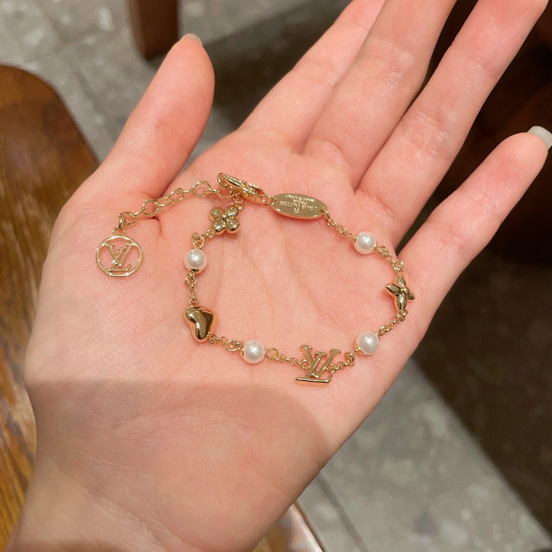 LV原單女士金色珍珠串飾手鍊精緻百搭法式優雅款｜歐美奢侈品精品推薦