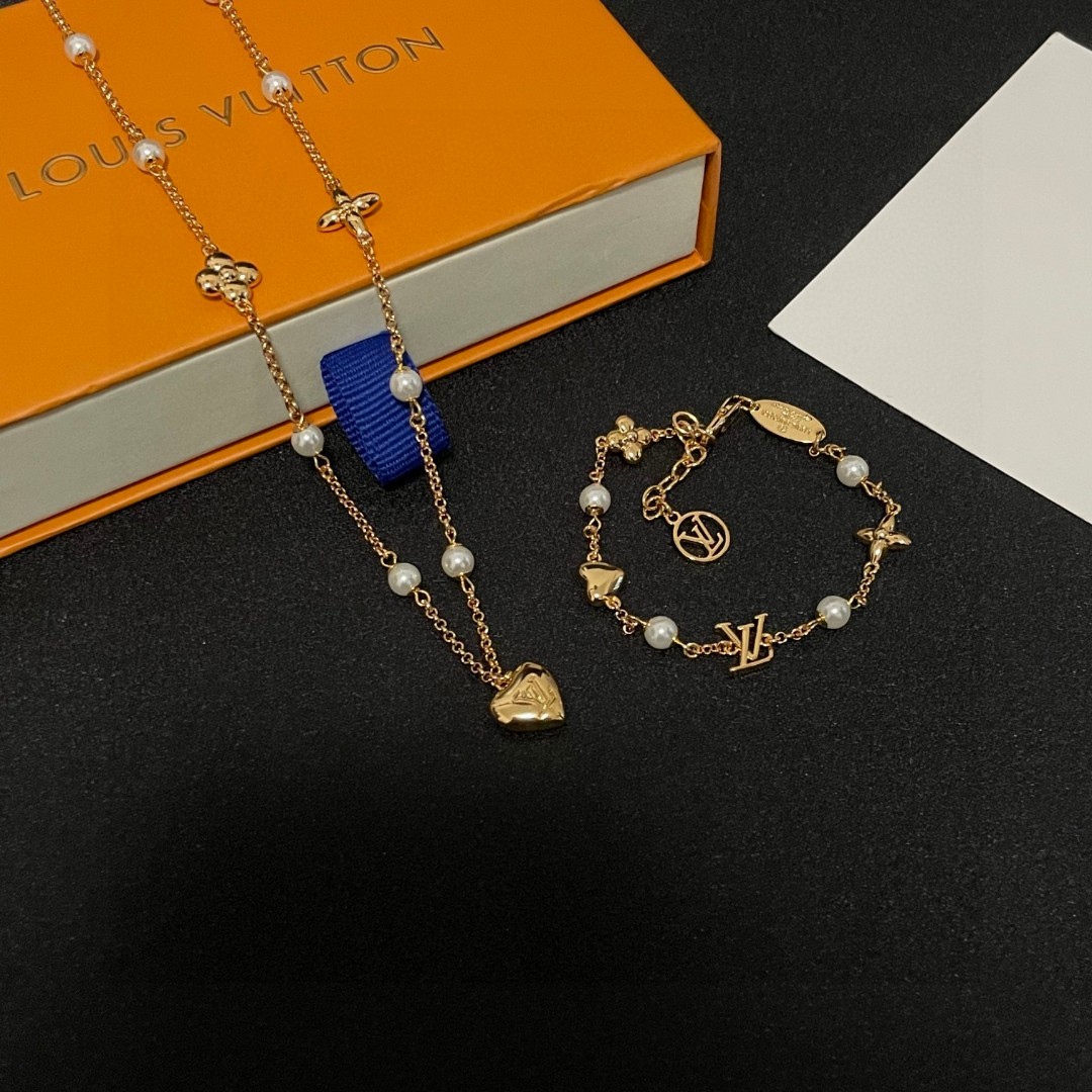LV原單女士金色珍珠串飾手鍊精緻百搭法式優雅款｜歐美奢侈品精品推薦
