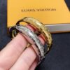 LV精品仿製拱形立體手鐲金銀雙色Monogram雕刻款｜歐美奢侈品精品推薦