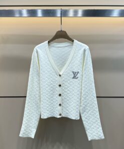 LV高仿白色V領Logo針織開衫外套氣質百搭款