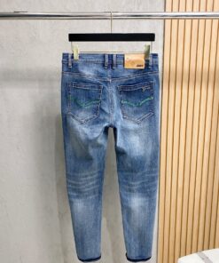 LV原單牛仔長褲水洗藍復古修身剪裁後口袋刺繡款