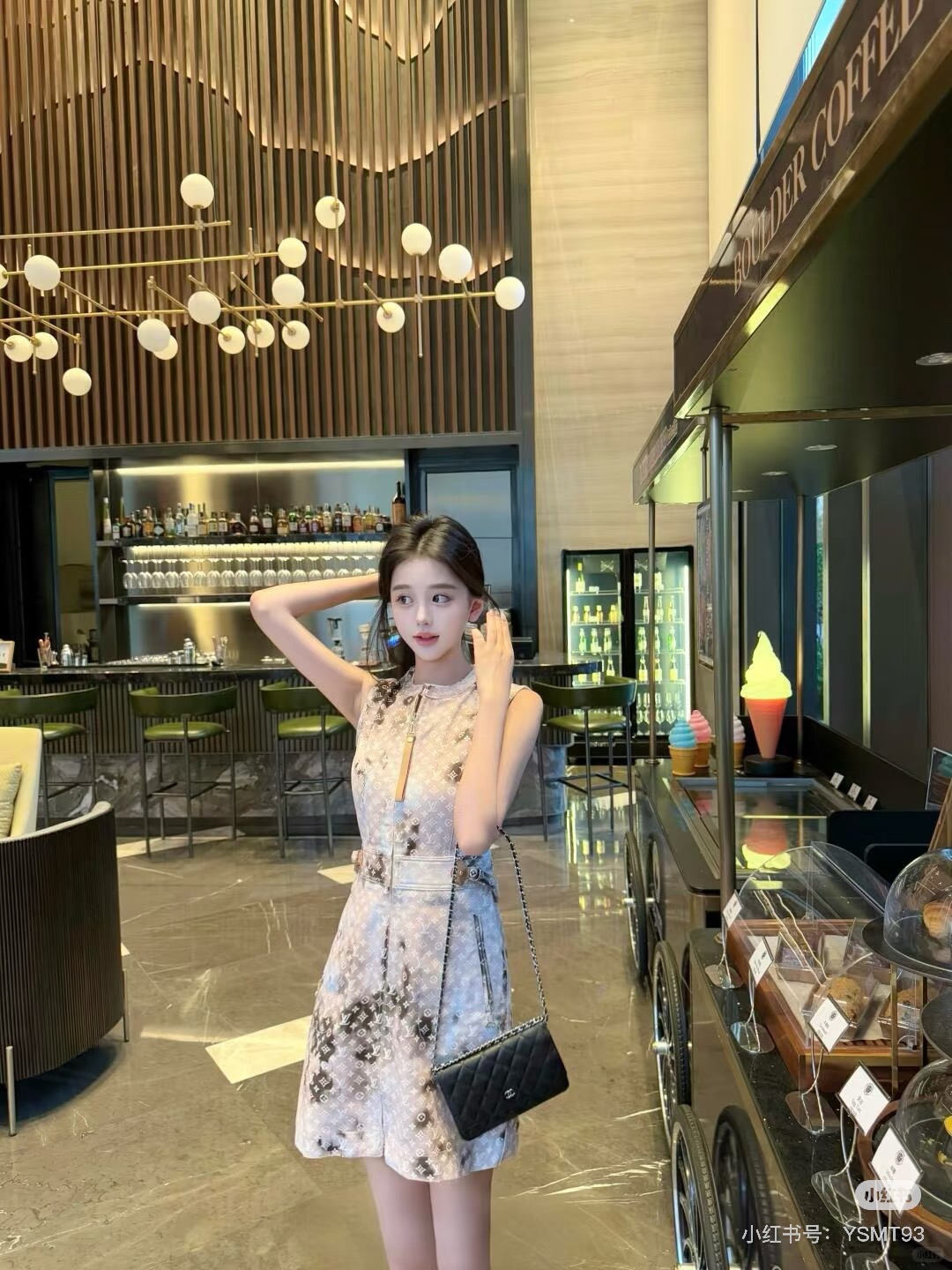 LV原單女士無袖連身裙氣質典雅高級設計｜歐美奢侈品精品推薦