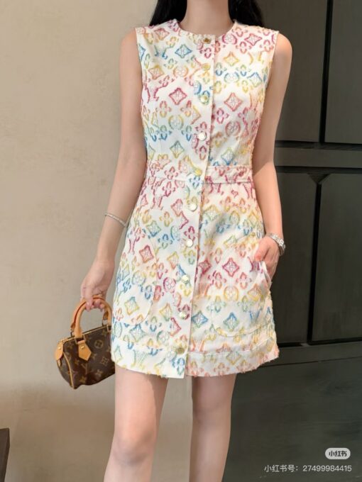 LV 高仿 女士無袖連衣裙 彩色老花 時尚修身款