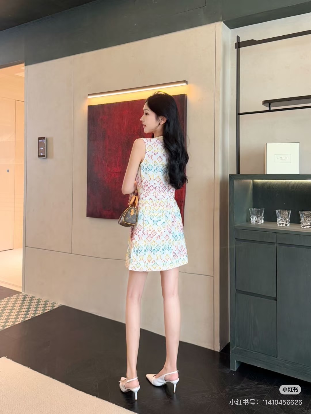 LV 高仿 女士無袖連衣裙 彩色老花 時尚修身款｜歐美奢侈品精品推薦