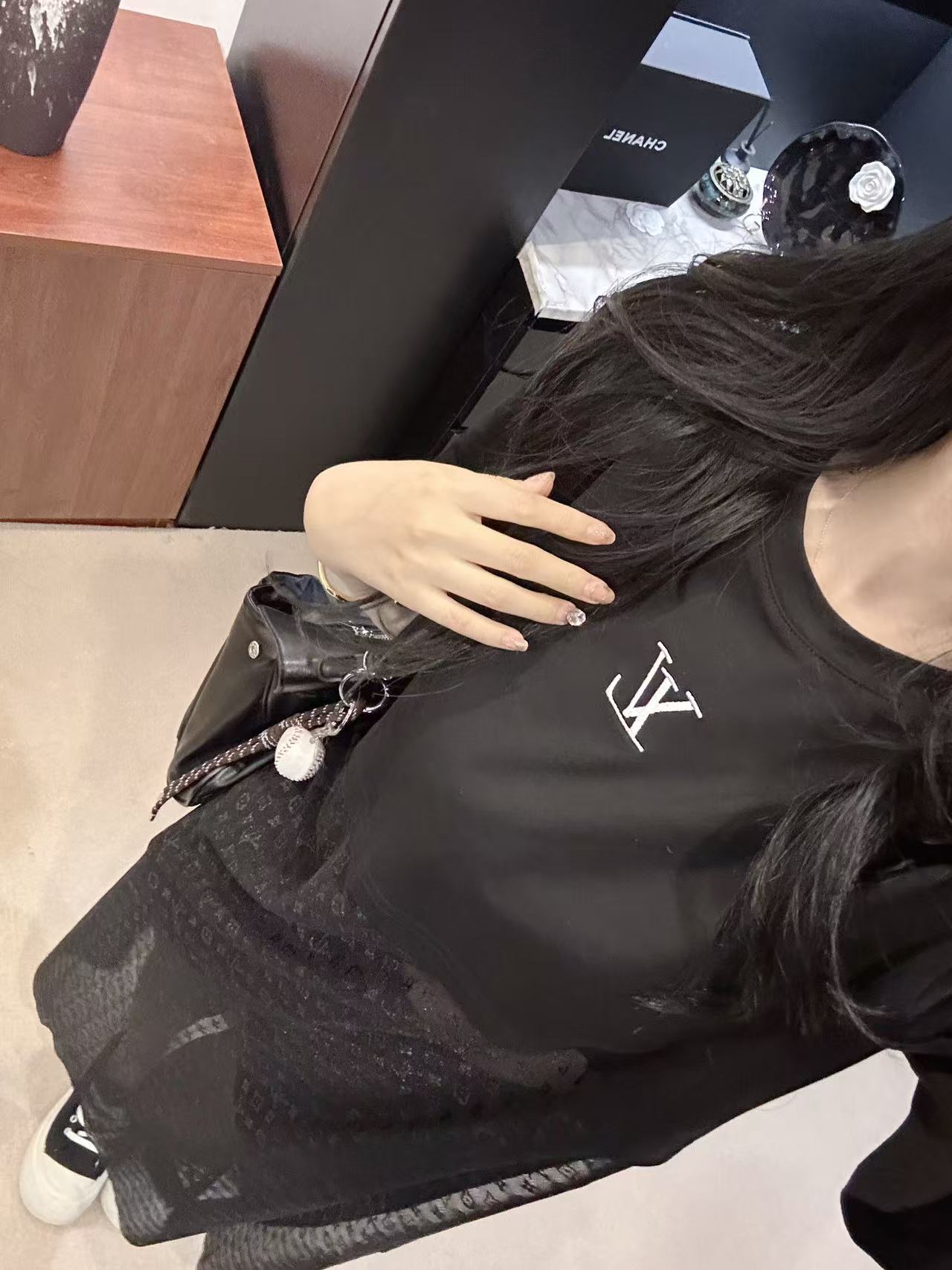 LV 一比一拼接網紗洋裝 黑色短袖Logo長裙款｜歐美奢侈品精品推薦