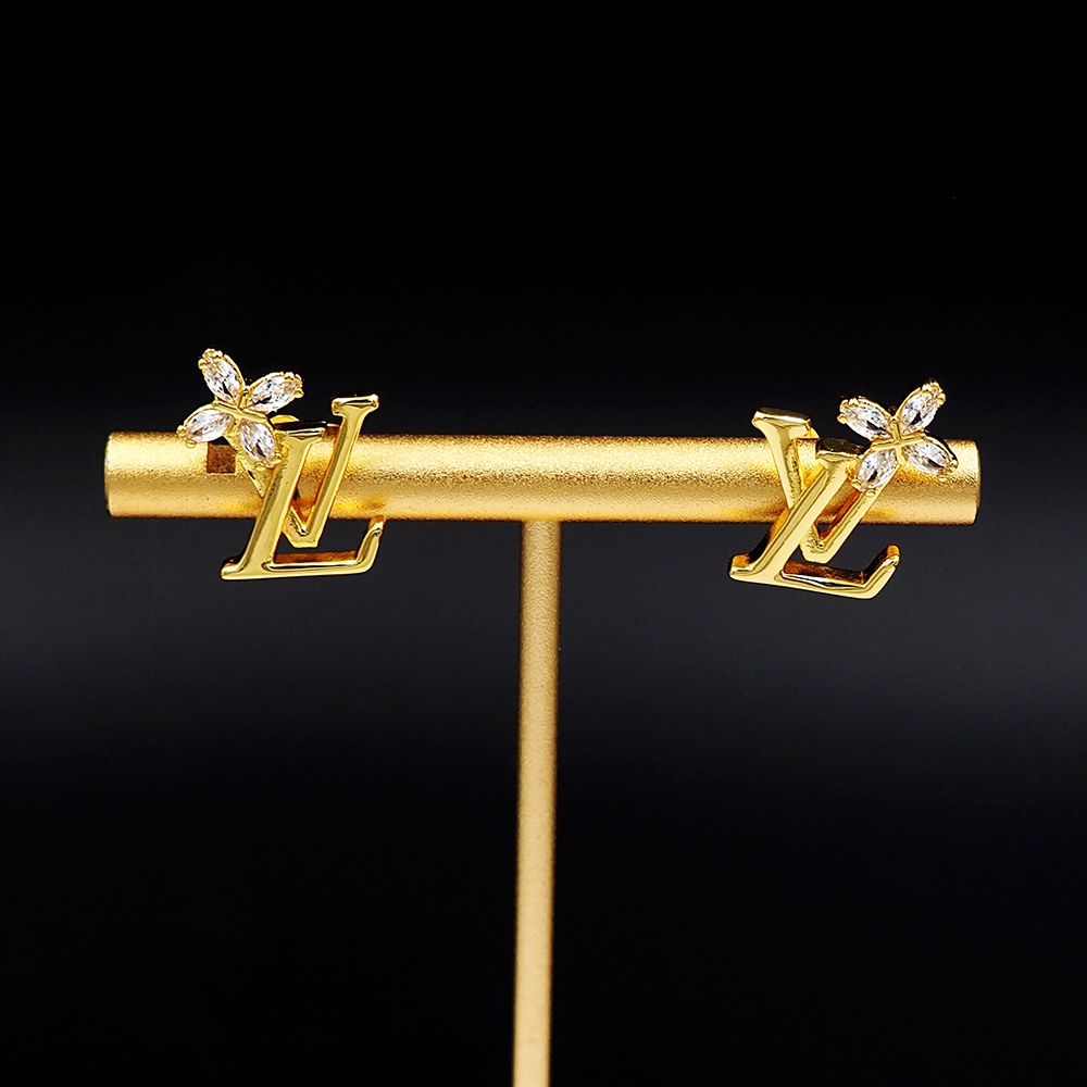 LV Logo鑲鑽花朵耳釘 銀色金色時尚百搭款｜歐美奢侈品精品推薦