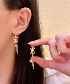 LV原單金色鏈墜耳環經典字母珍珠垂墜優雅款