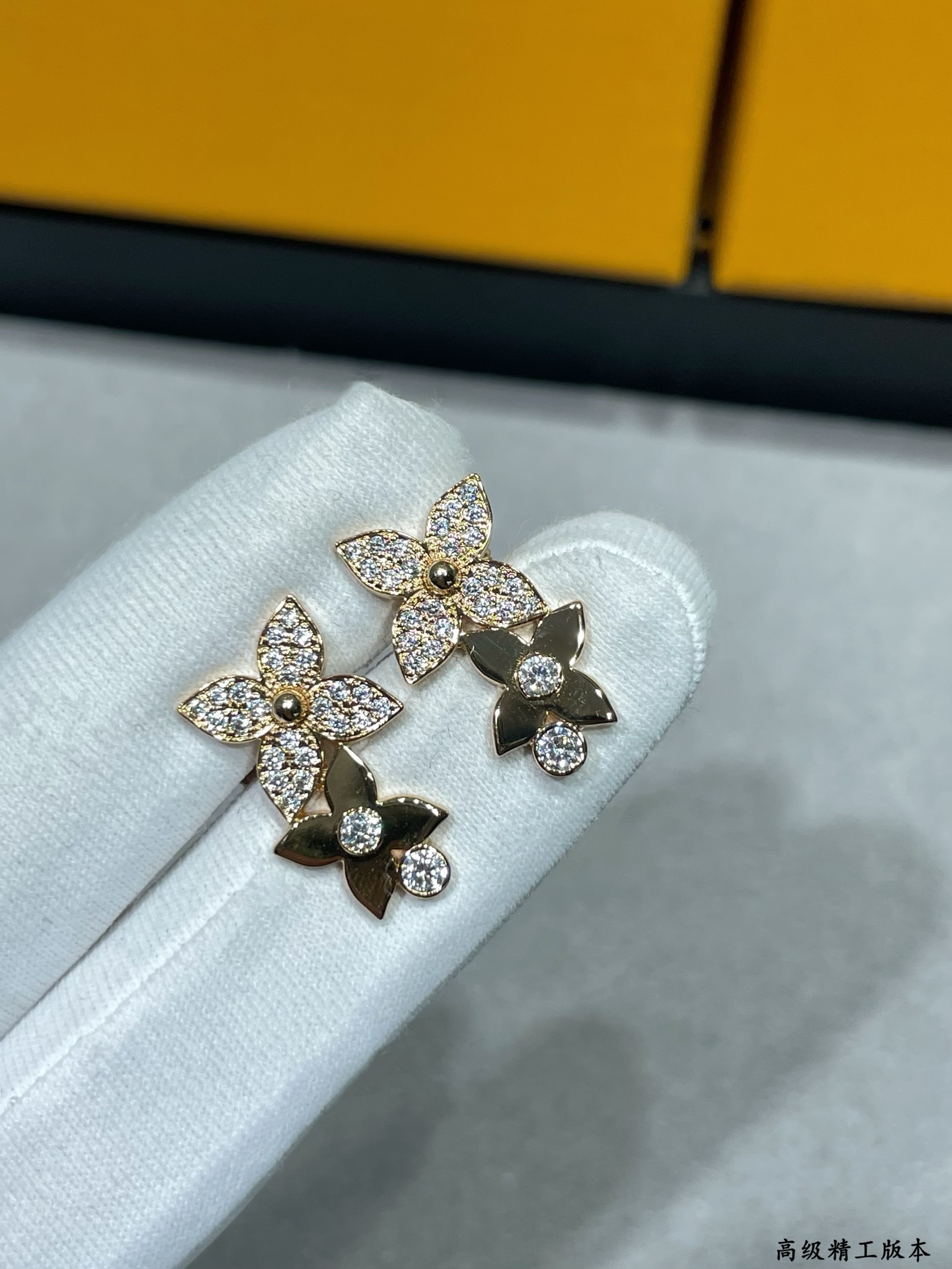 LVA貨仿製Monogram花朵垂墜耳環｜歐美奢侈品精品推薦