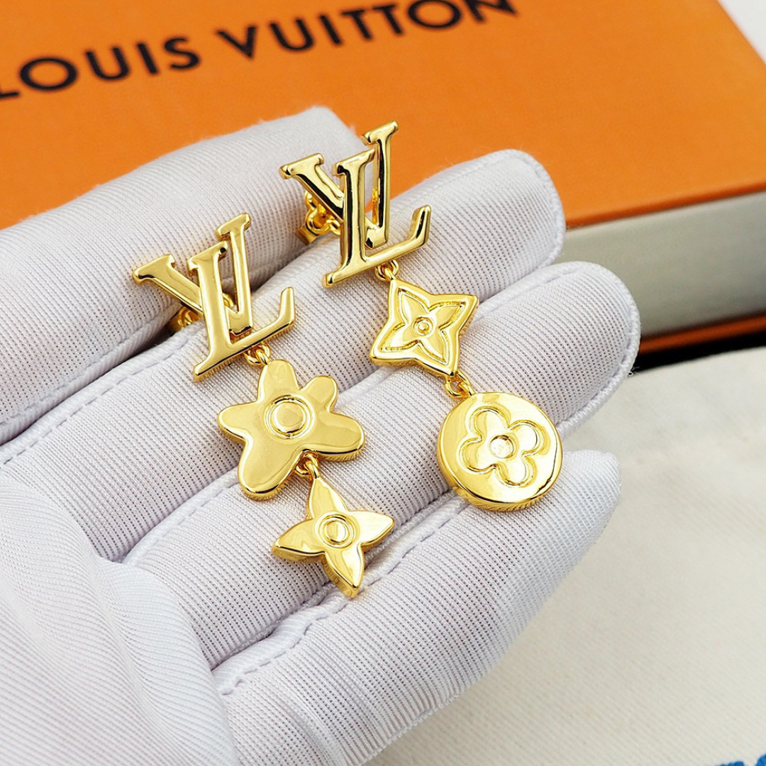 LV原單仿製金色Logo多元素吊墜耳環｜歐美奢侈品精品推薦