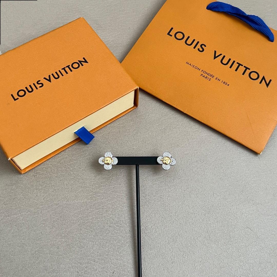 LV一比一Monogram花形耳釘典雅百搭小巧飾品｜歐美奢侈品精品推薦