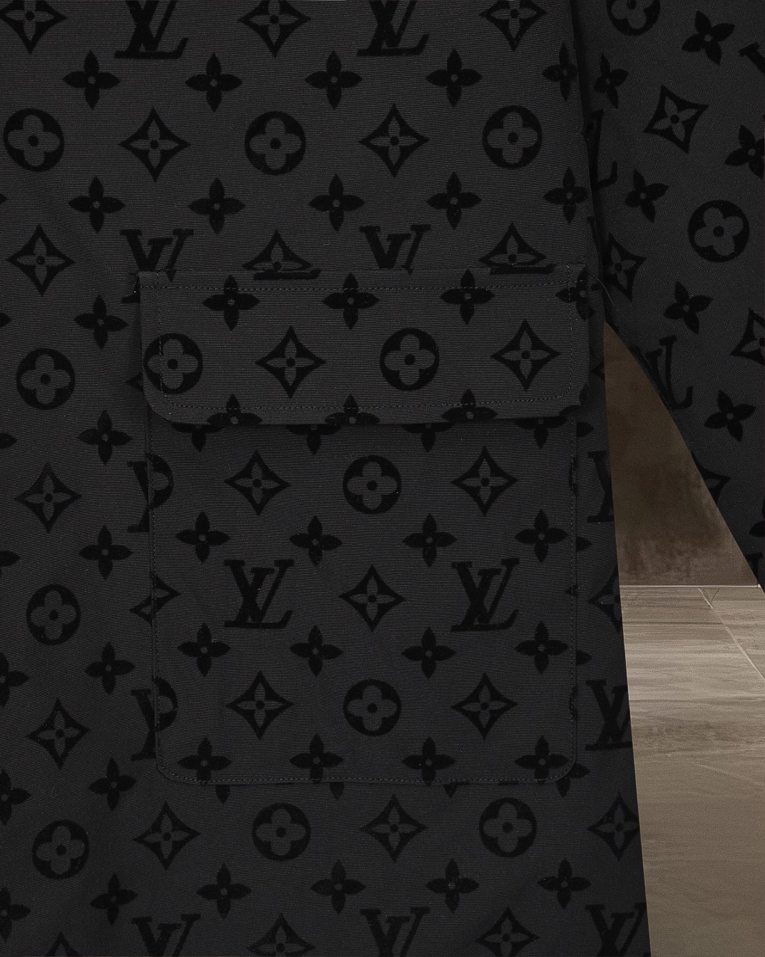 LV A貨男士西裝外套 黑色Monogram全印花 商務休閒百搭款｜歐美奢侈品精品推薦