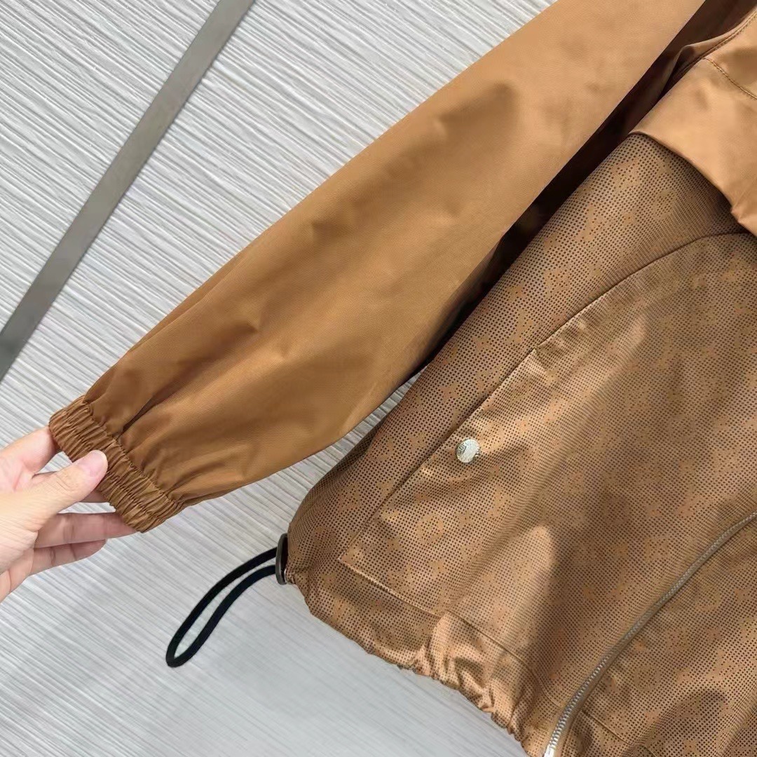 LV高仿休閒外套男春秋百搭立領拉鍊外套｜歐美奢侈品精品推薦