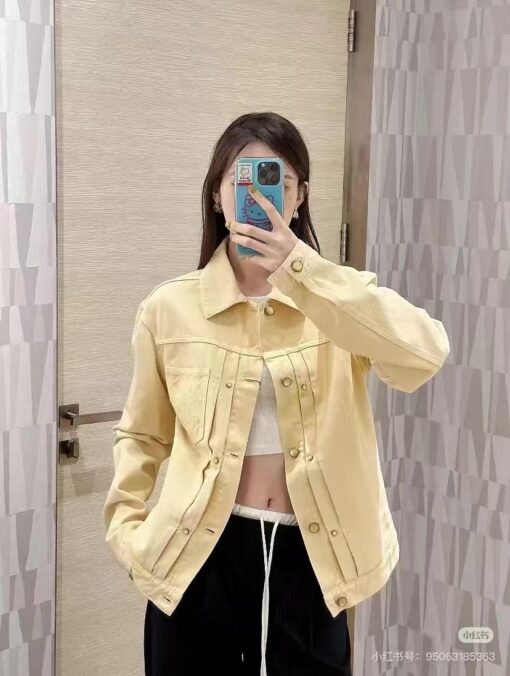 LV 原單女士外套淡黃色牛仔短版設計百搭休閒風