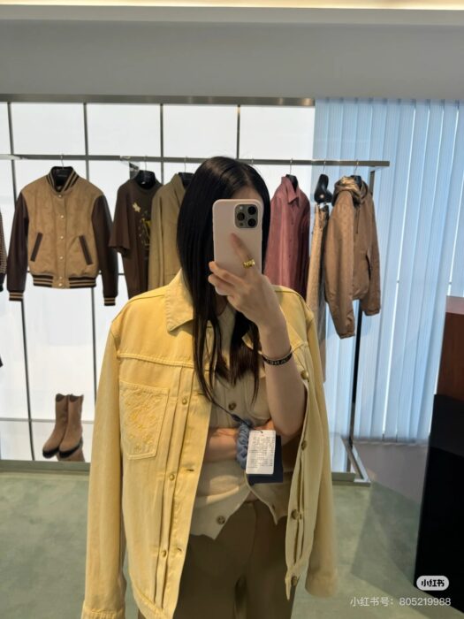 LV 原單女士外套淡黃色牛仔短版設計百搭休閒風｜歐美奢侈品精品推薦