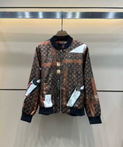 LV 高仿老花行李箱圖案外套 男士潮流休閒棒球款