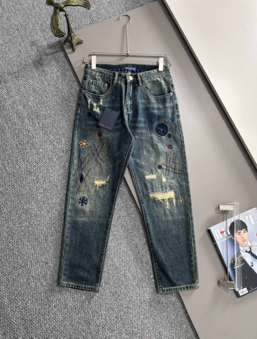 LV 原單男士牛仔褲手工刺繡做舊設計潮流復古款