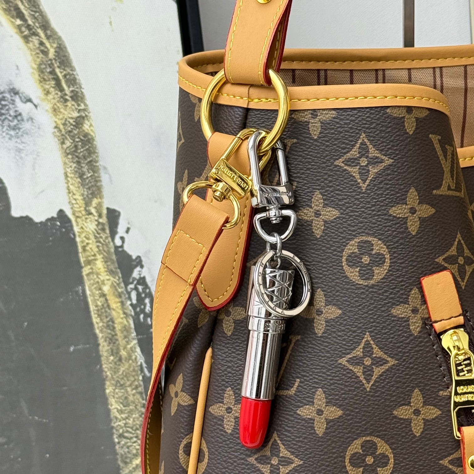 LV原單裝飾鑰匙扣银色Monogram掛飾精品款｜歐美奢侈品精品推薦