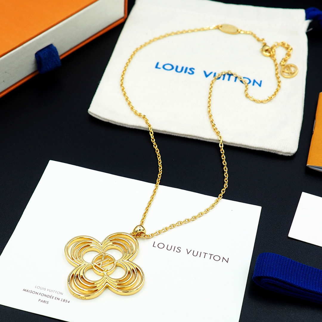 LV 一比一花卉圖騰項鍊 金色銀色精品百搭飾品｜歐美奢侈品精品推薦