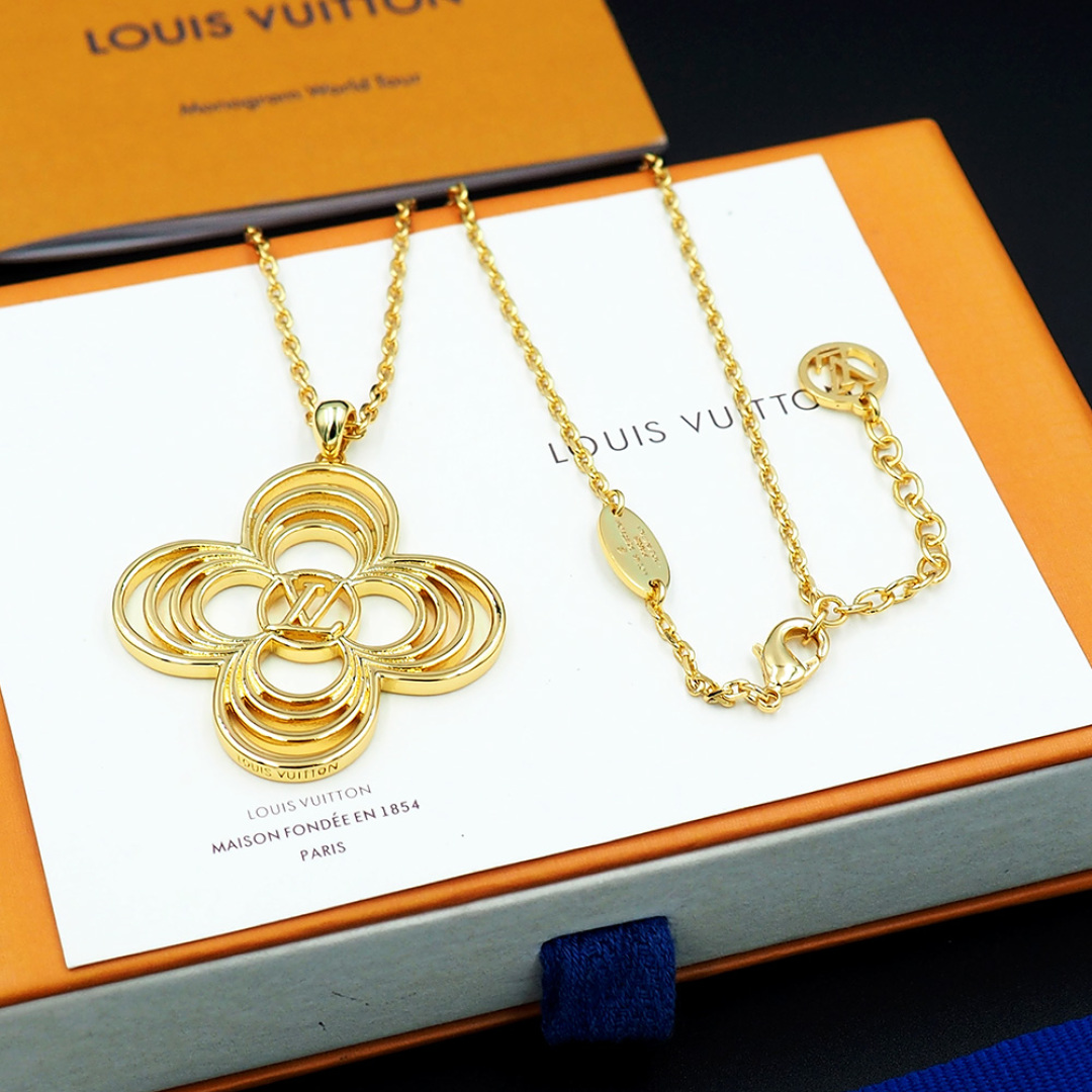 LV 一比一花卉圖騰項鍊 金色銀色精品百搭飾品｜歐美奢侈品精品推薦