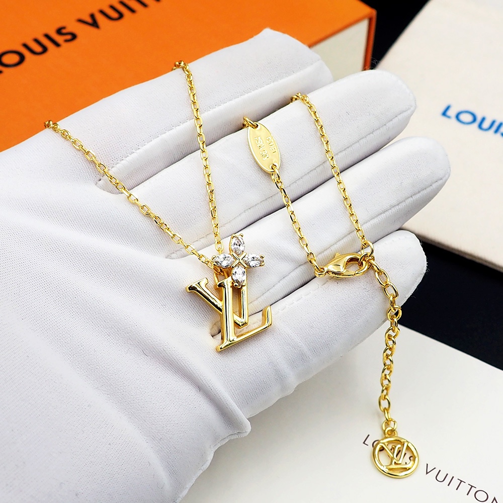 LV金色Logo鑽飾項鍊 奢華優雅百搭｜歐美奢侈品精品推薦