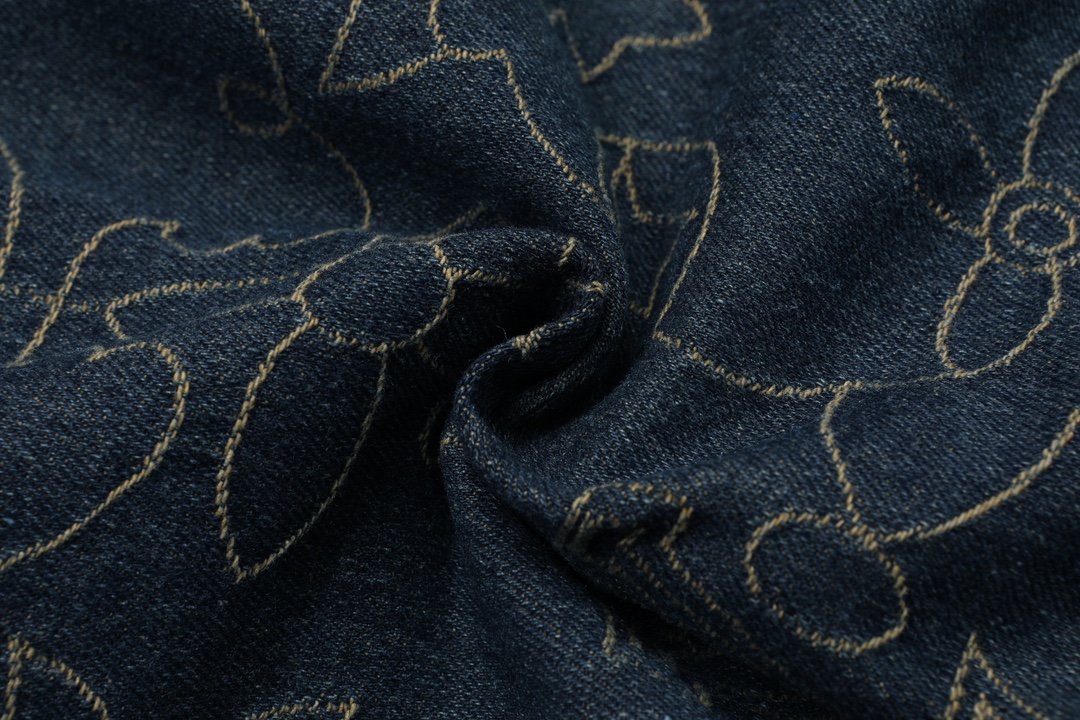 LV A貨男士牛仔短褲 深色Monogram刺繡 白色抽繩休閒設計｜歐美奢侈品精品推薦