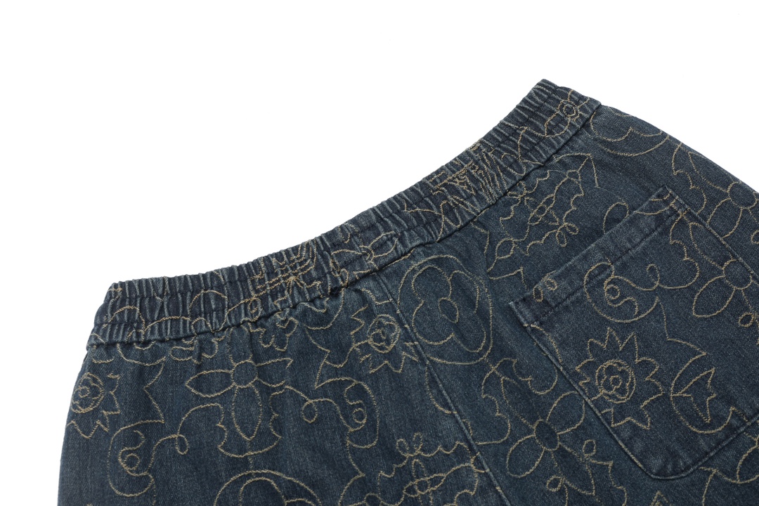 LV A貨男士牛仔短褲 深色Monogram刺繡 白色抽繩休閒設計｜歐美奢侈品精品推薦