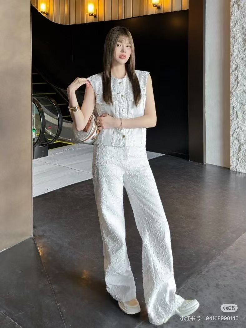 LV高仿女士白色高腰長褲立體織紋時尚修身款｜歐美奢侈品精品推薦