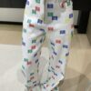 LV高仿女士白色彩色方塊印花直筒褲時尚休閒款｜歐美奢侈品精品推薦