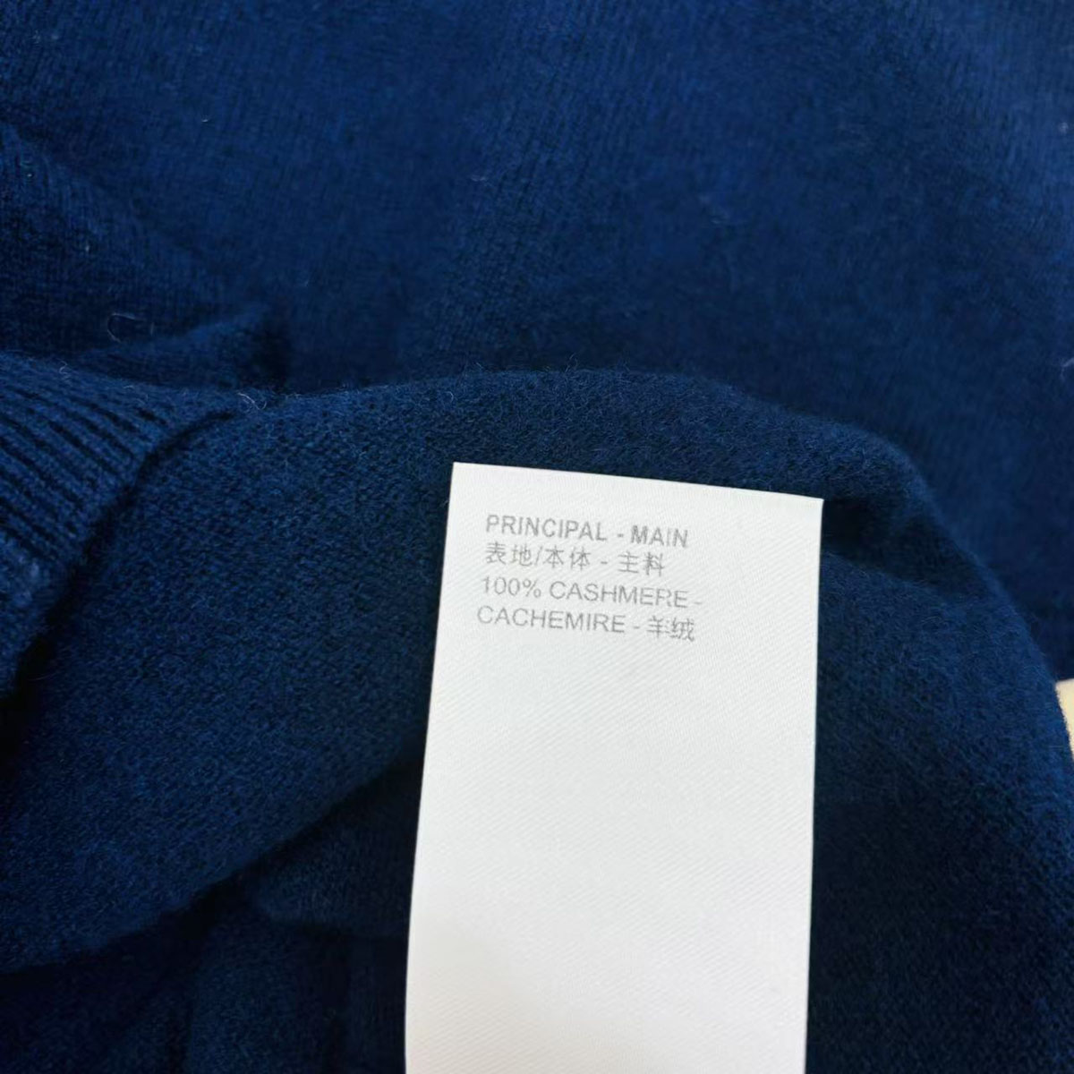 LV高仿 女士高領針織衫 極簡修身 百搭黑色上衣｜歐美奢侈品精品推薦