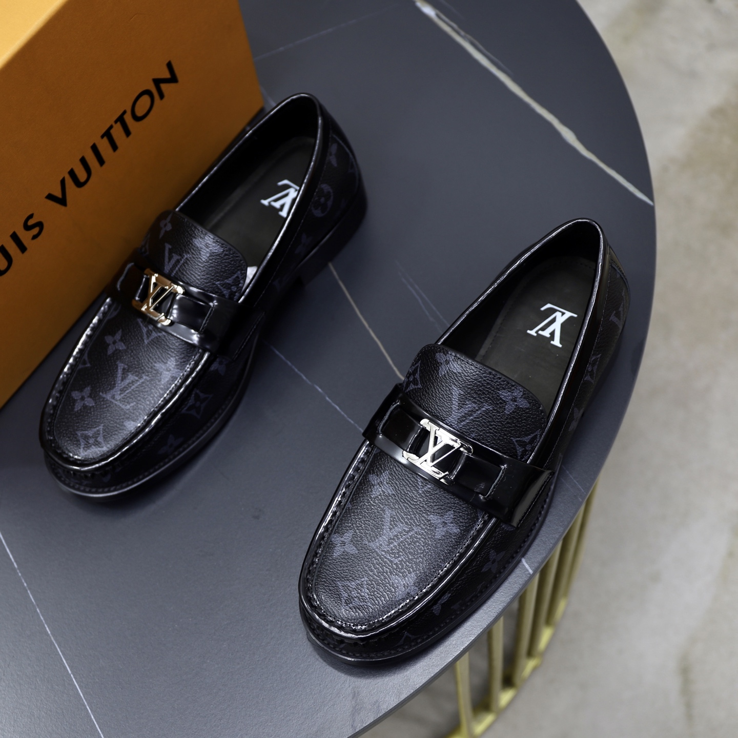 Louis Vuitton 原單平底厚底便鞋 輕量老花印花休閒鞋款｜歐美奢侈品精品推薦