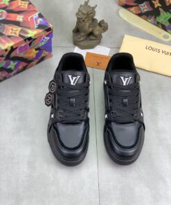 LV高仿男士白藍拼色運動鞋 夏季配色設計感滿分