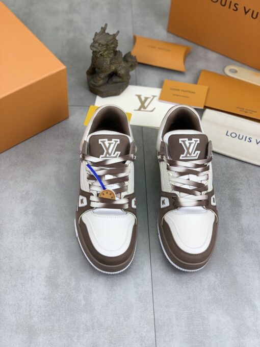 LV A貨男士咖啡撞色拼接鞋 復古低筒設計實穿推薦